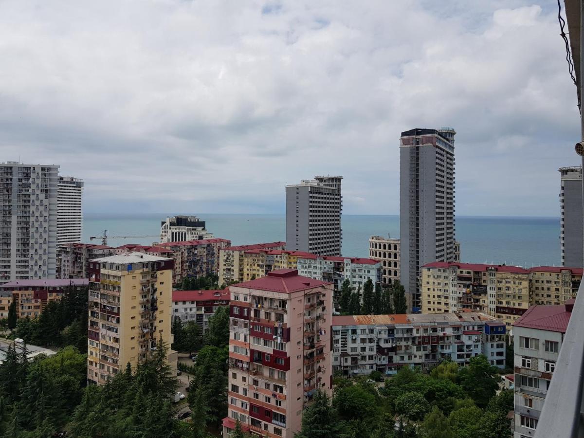 Breeze Batumi Lägenhet Exteriör bild