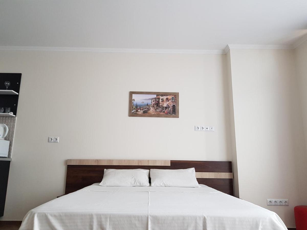 Breeze Batumi Lägenhet Exteriör bild