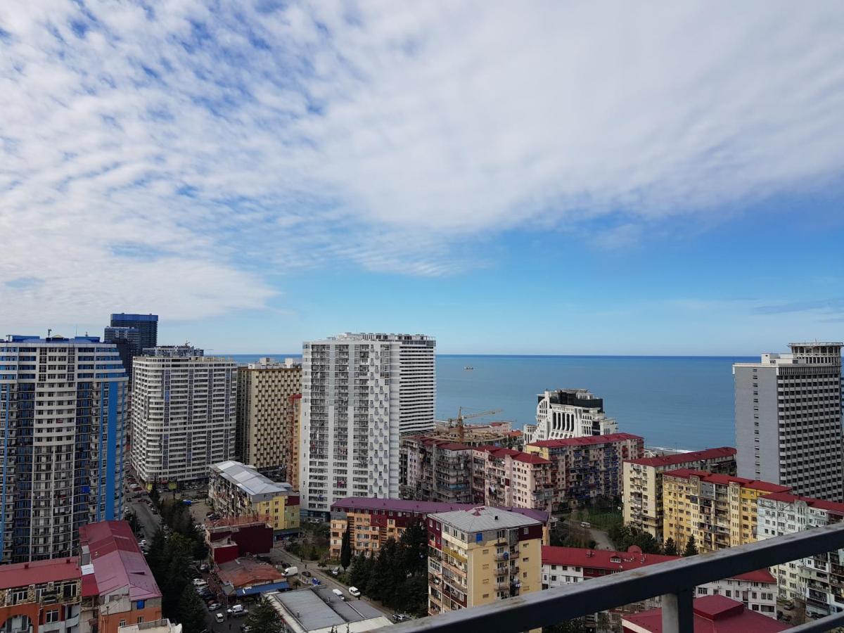 Breeze Batumi Lägenhet Exteriör bild