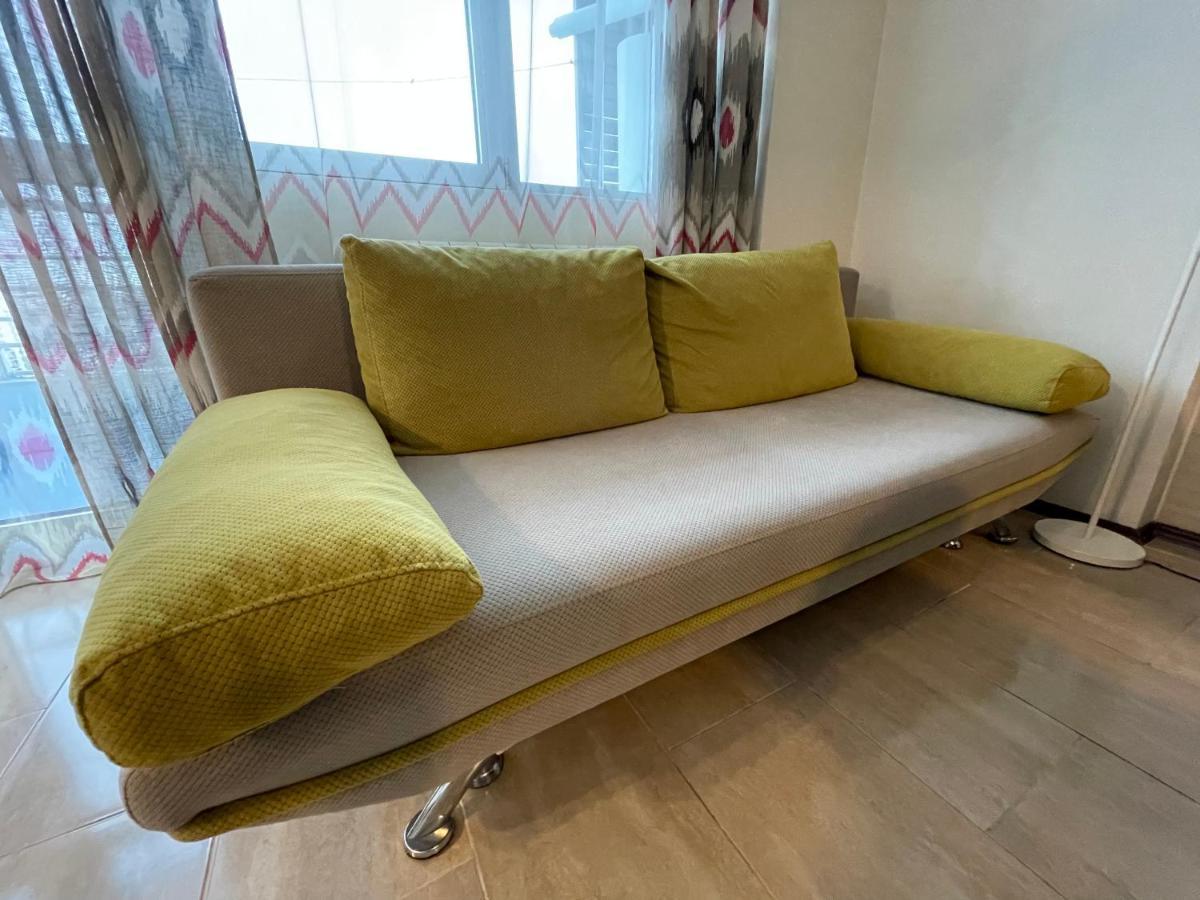 Breeze Batumi Lägenhet Exteriör bild