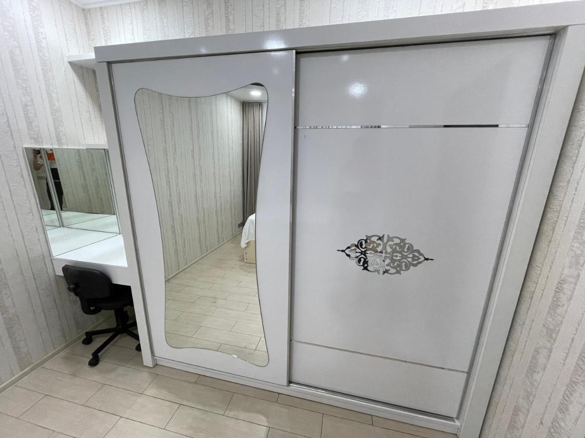 Breeze Batumi Lägenhet Exteriör bild